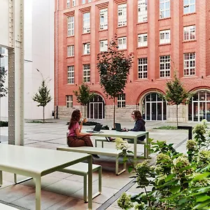 https://basecamp-wroclaw.hotelswroclaw.com